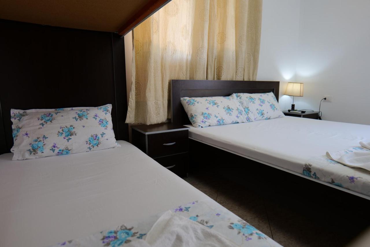 Hotel Panorama Piqeras Екстер'єр фото