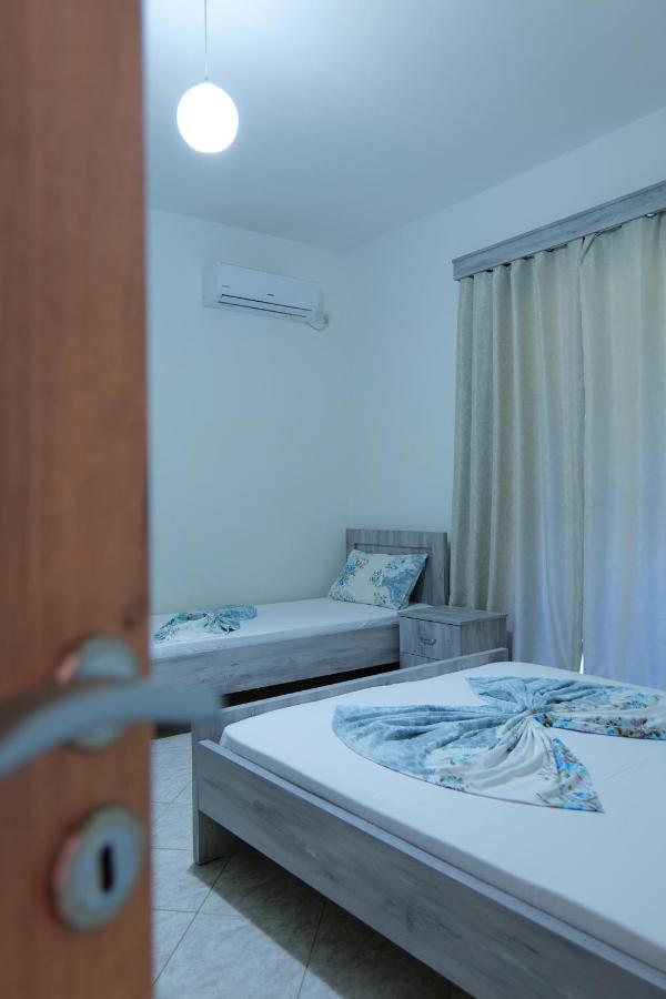 Hotel Panorama Piqeras Екстер'єр фото